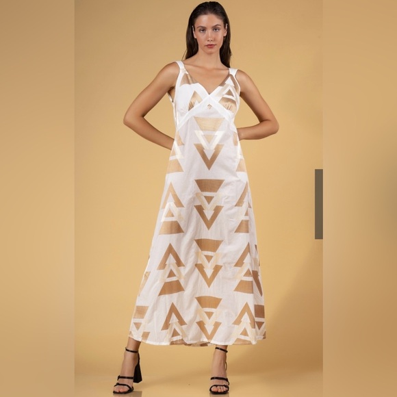Aether coocu Elegant White and Tan Geometric Dress - Picture 1 of 4